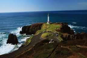 开云体育app在线-C罗再次上演帽子戏法 刷新国家队进球纪录，c罗的帽子戏法视频大全