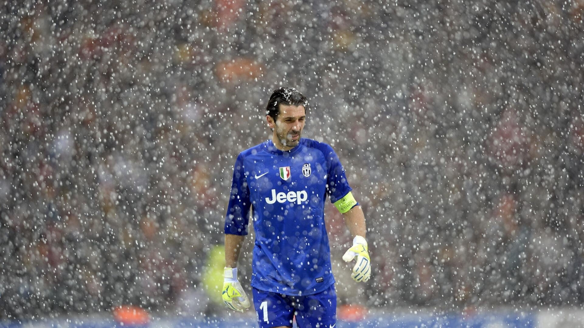 世界杯冰球:加拿大队再夺金牌,霸主地位稳固!,加拿大冰球比赛